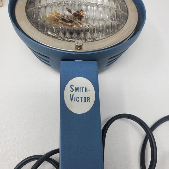 Vintage Smith-Victor Model L-5 Compact Movie Light 962 GE Beam Tested Retro - Picture 3 of 11